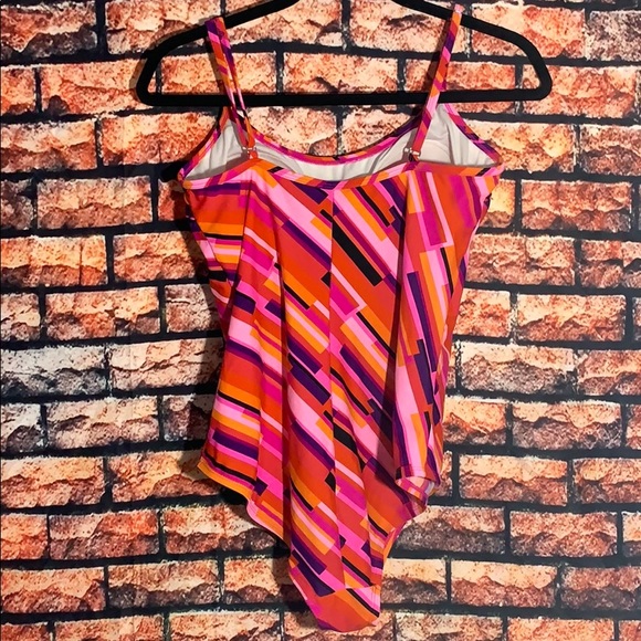 Catalina Swimsuit  one pice multicolor - Picture 2 of 4